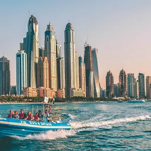 Apartment Royal Oceanic In Jbr By Happy Season, Dubai