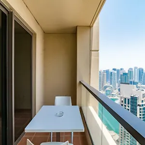 Apartment Icon Casa Living - Rimal 6-jbr Marina View, Dubai